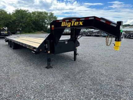 Big Tex 8.5x30 gooseneck deckover equipment trailer with Mega Ramps