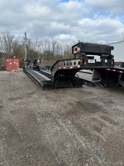2022 Fontaine Magnitude 60LCC 60 ton lowboy RGN trailer